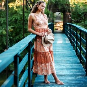 Band Of The Free Floral Maxi Dress Size Medium Coral